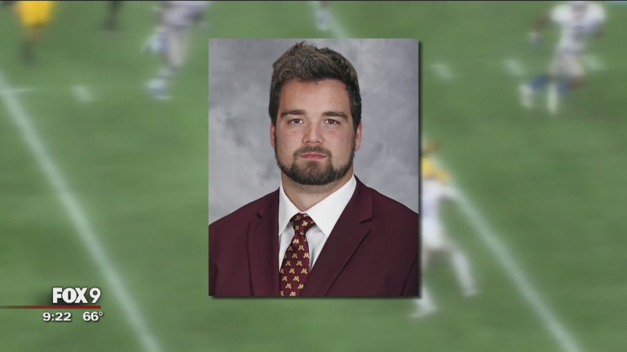 Former Gophers player Nick Connelly loses battle with cancer