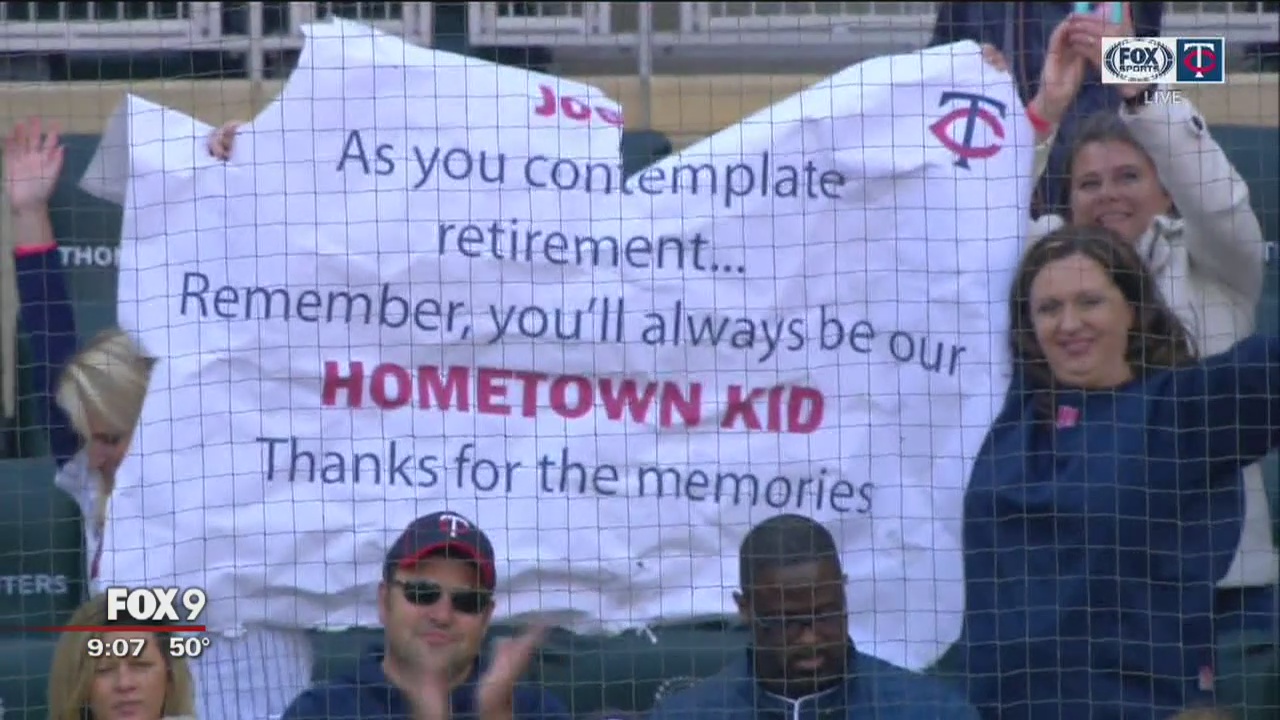 Fans soak in what might be Joe Mauer's last day in a Twins uniform