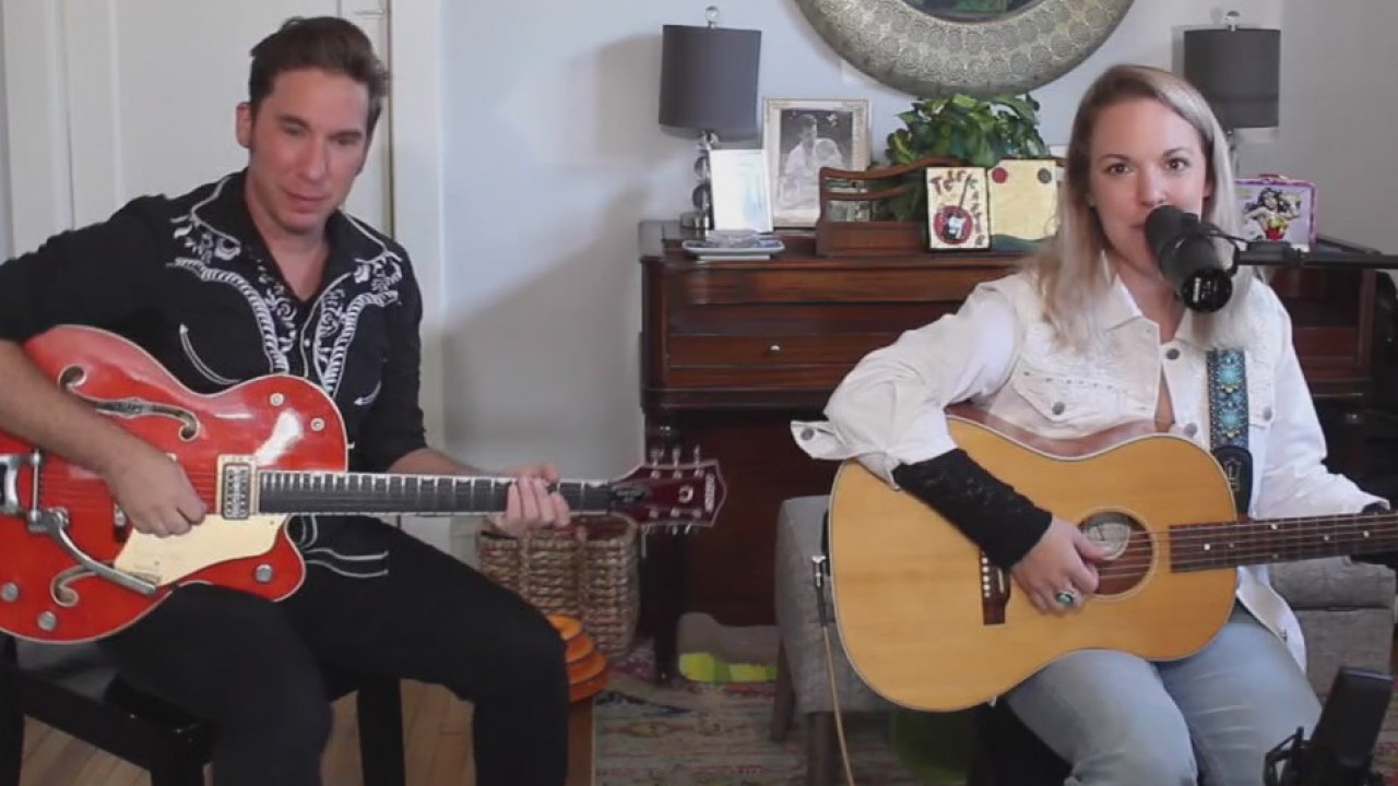 Music in the Morning: Lauren Calve