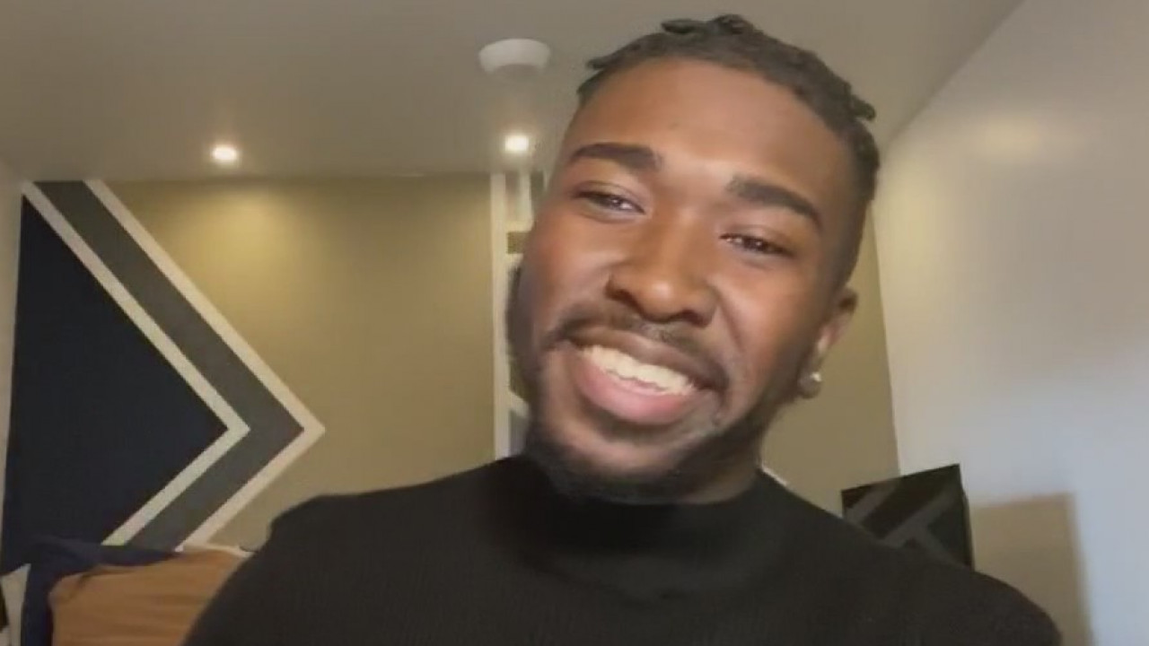 Music in the Morning: Chris Bender