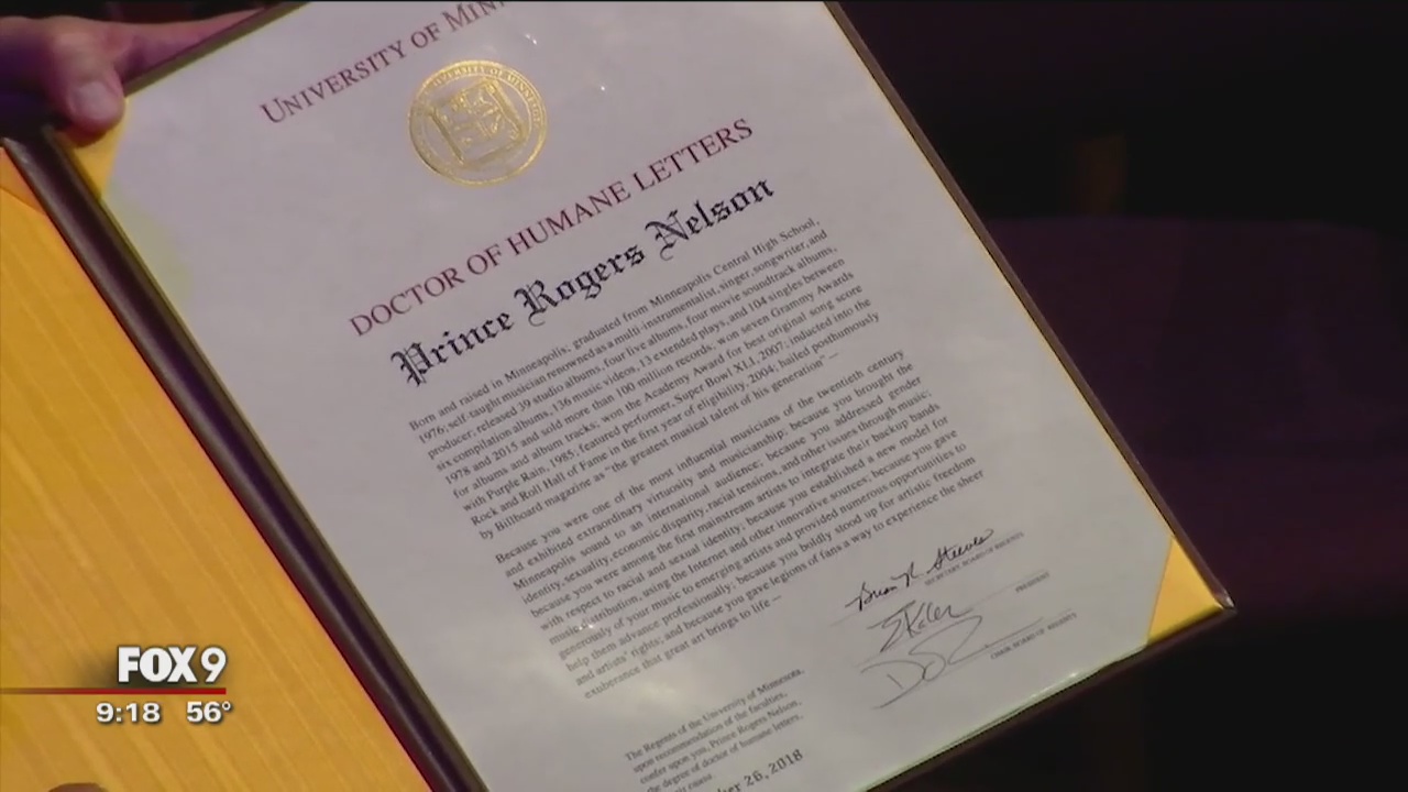 University of Minnesota awards Prince with honorary degree in night of music