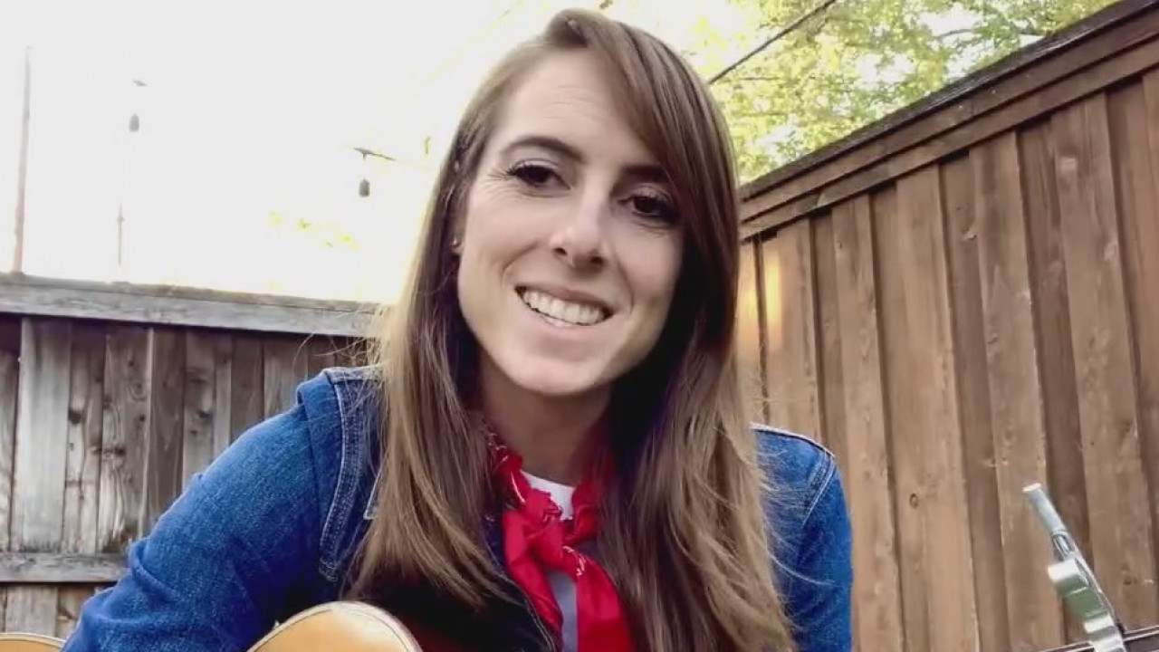 Music in the Morning: Sarah Johnson