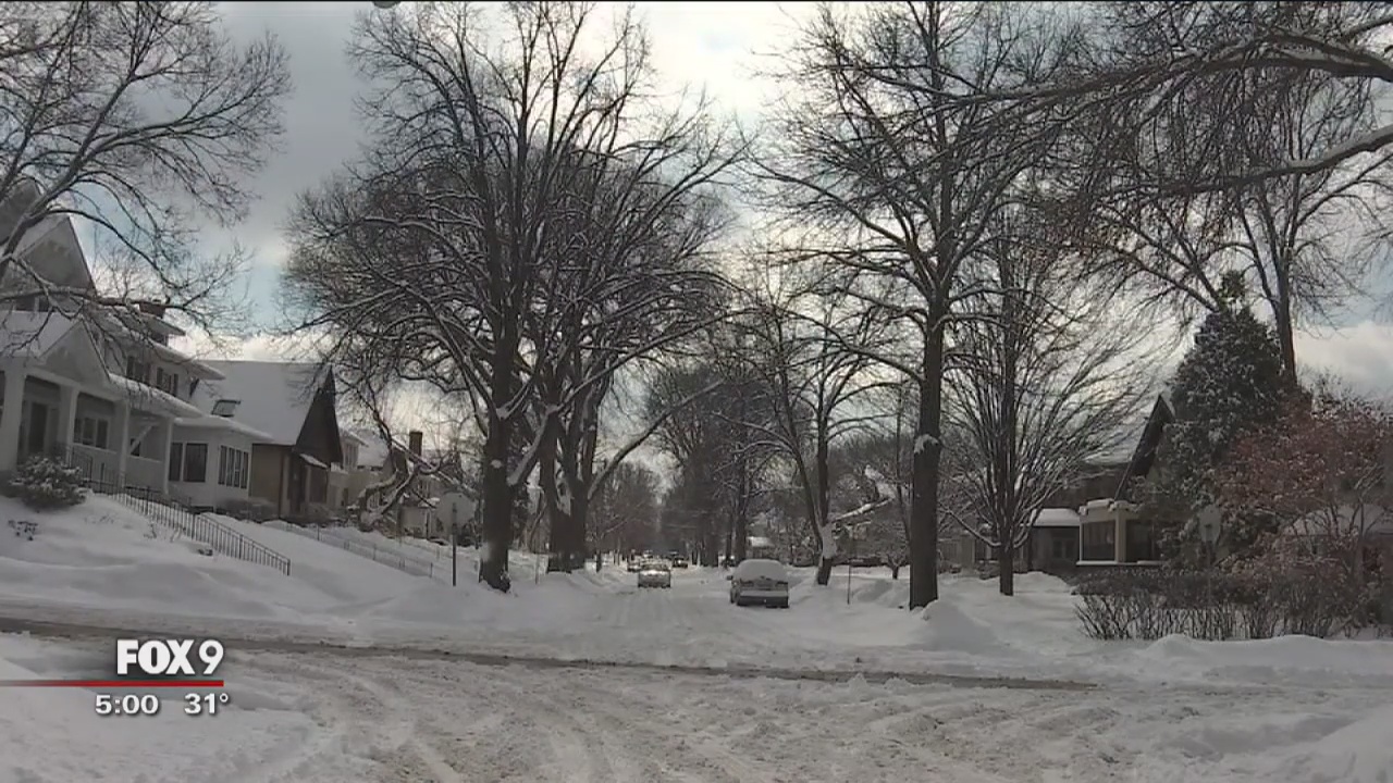 Snow emergencies after first of two Minnesota snowstorms