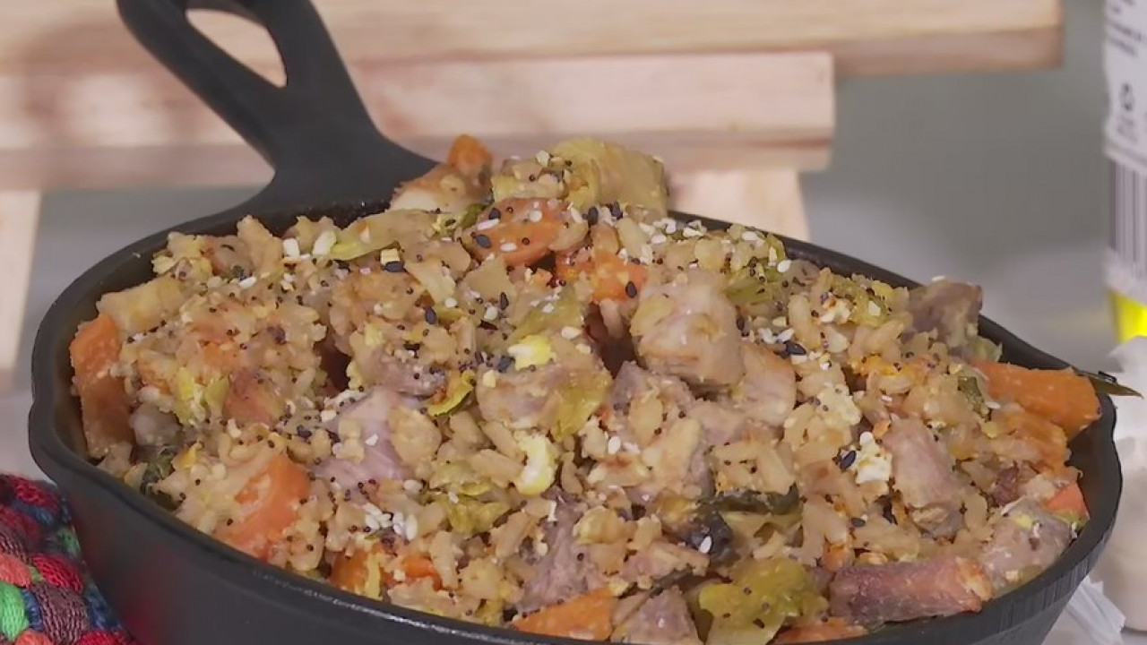 Leftovers fried rice recipe from FOX 7 Austin's Tierra Neubaum