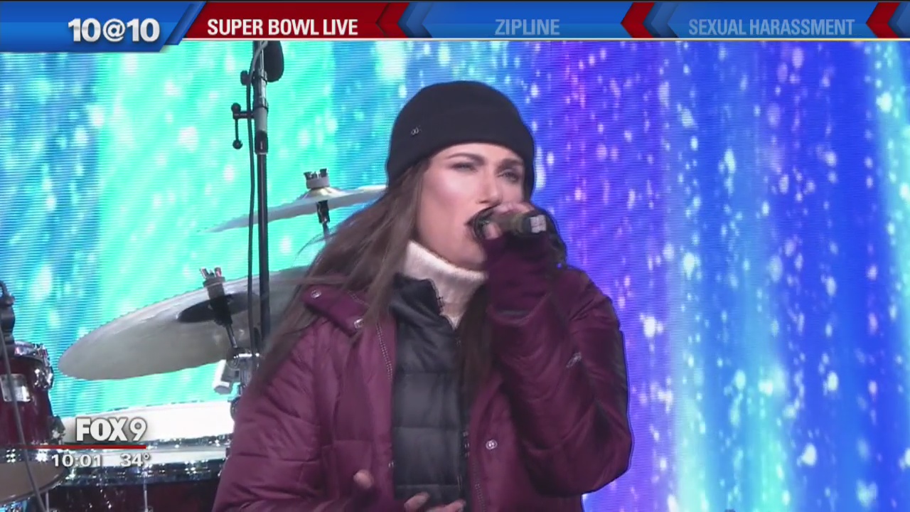 Super Bowl LIVE kicks off festivities along Nicollet Mall