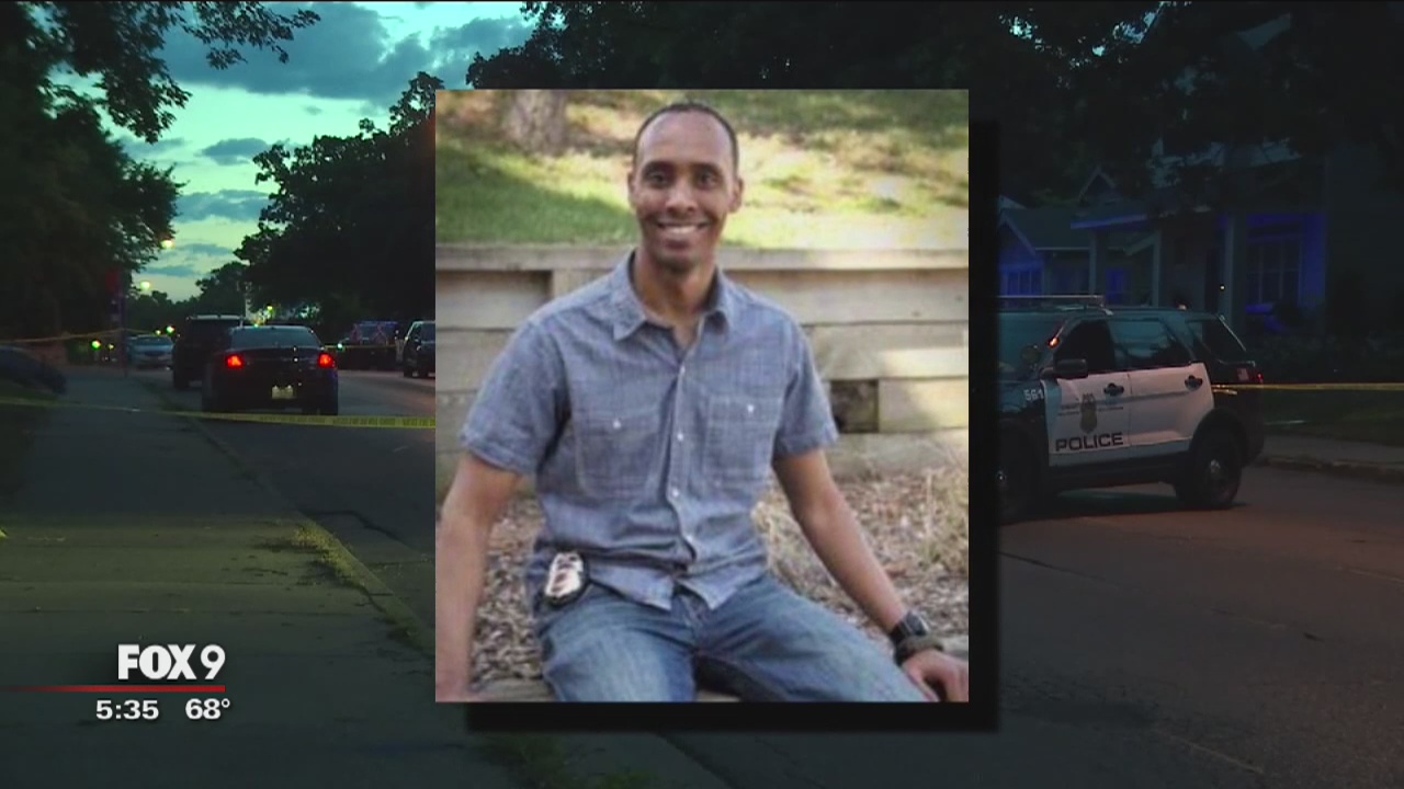 Legal questions raised about Minneapolis officer Noor's rights to refuse BCA interview