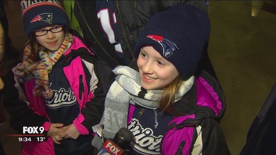 Fans take in Super Bowl LII Opening Night
