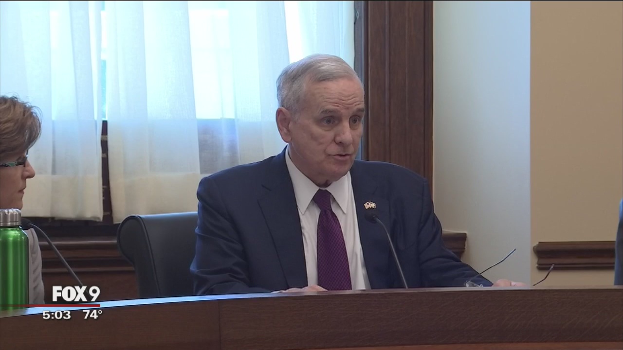 Dayton uses vetoes as leverage to call special session