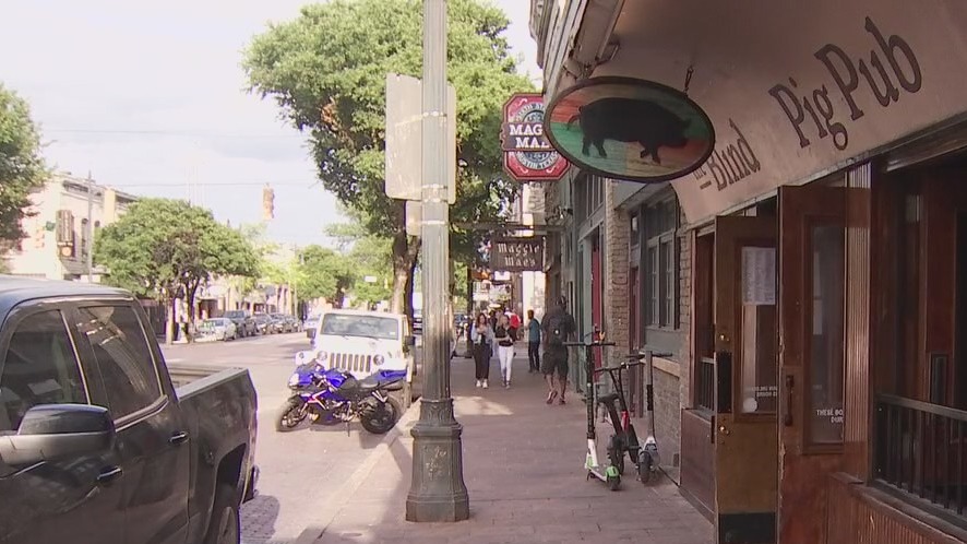 Austinites share mixed reactions to new CDC, MLB mask guidelines