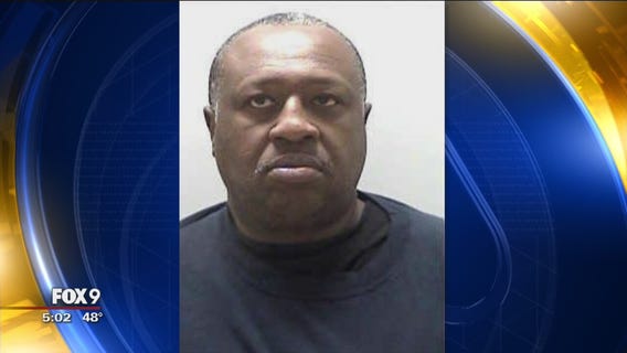 Bloomington officer-involved shooting, manhunt