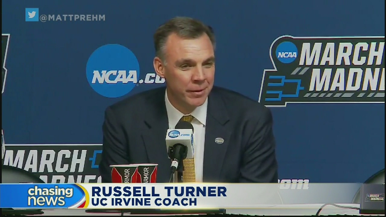 Coach apologizes for calling player "queen"