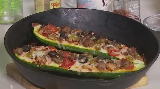 FOX 7 Austin's Tierra Neubaum makes zucchini supreme pizza boats