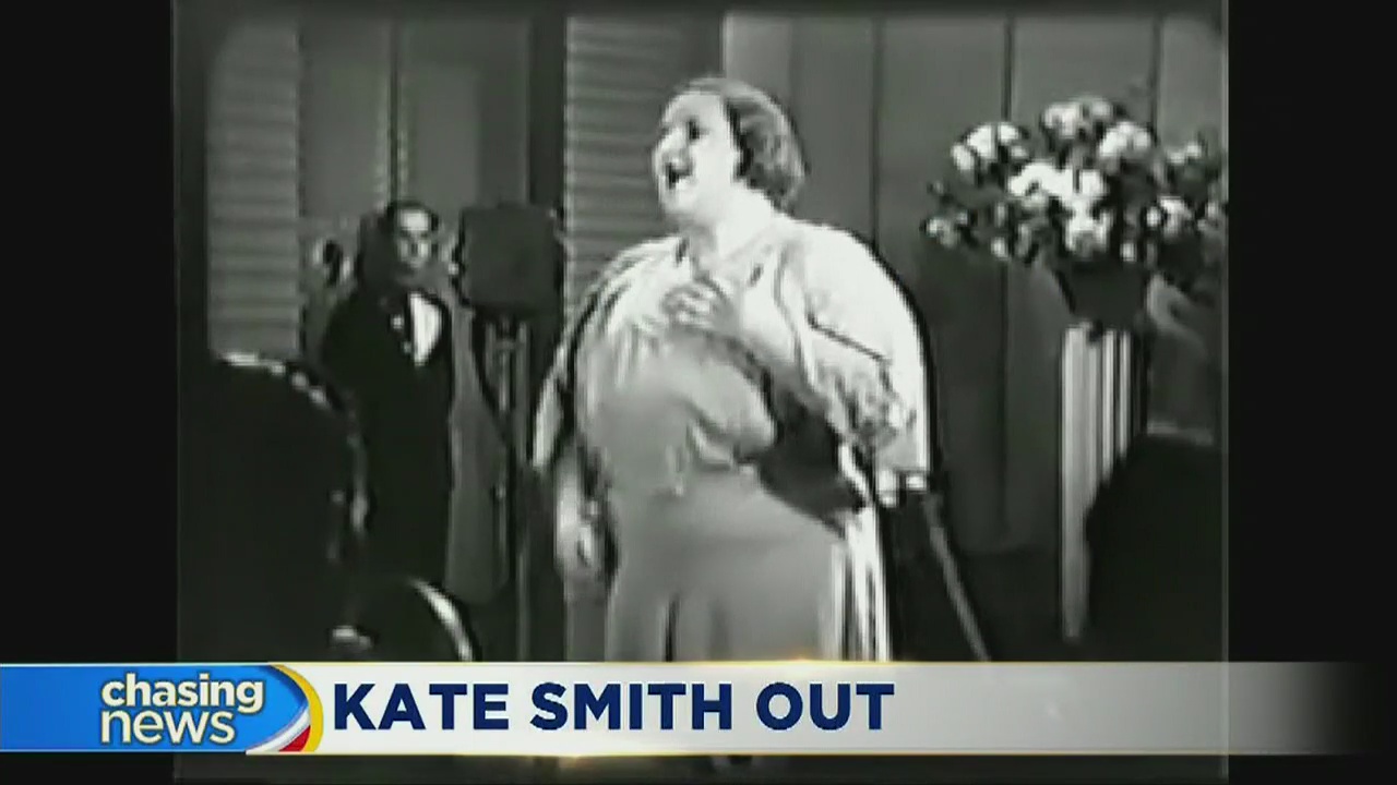 Yankees, Flyers drop Kate Smith