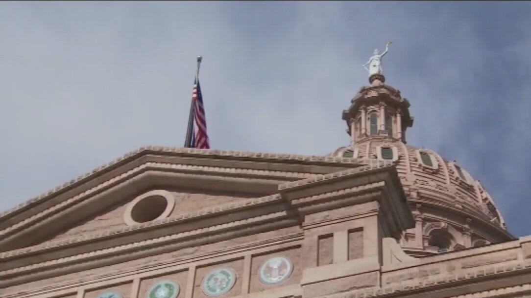 Cornyn, Doggett react to Abbott's order against vaccine mandates