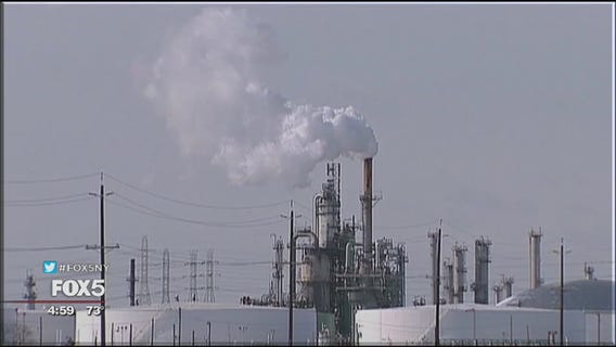 EPA chief defends Trump