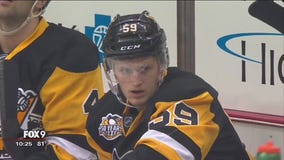 Minnesota native Jake Guentzel shines in rookie NHL season