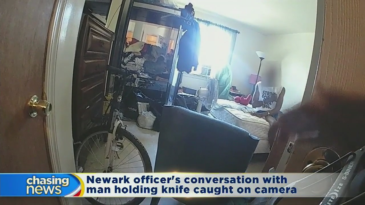 Newark cop talks man out of using knife