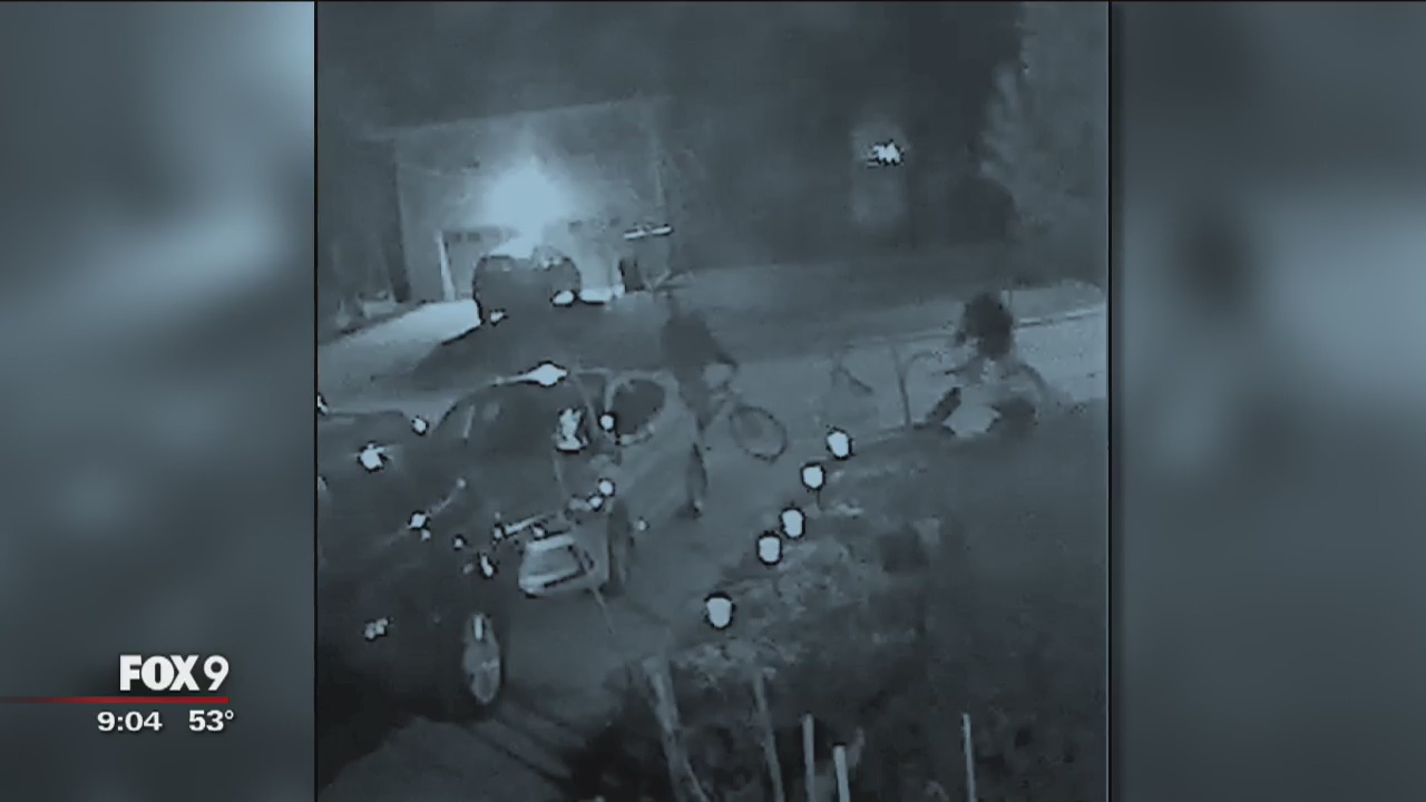 Suspects sought in Roseville burglaries, vehicle thefts