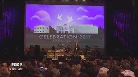 Prince fans flock to Paisley Park to celebrate his life