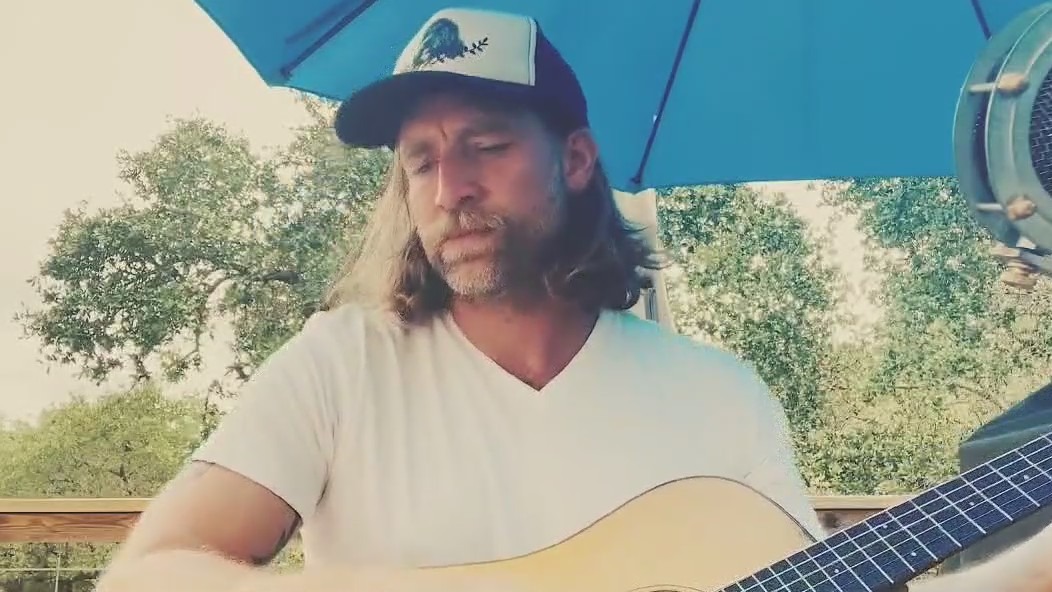 Tony Kamel performs 'This River'