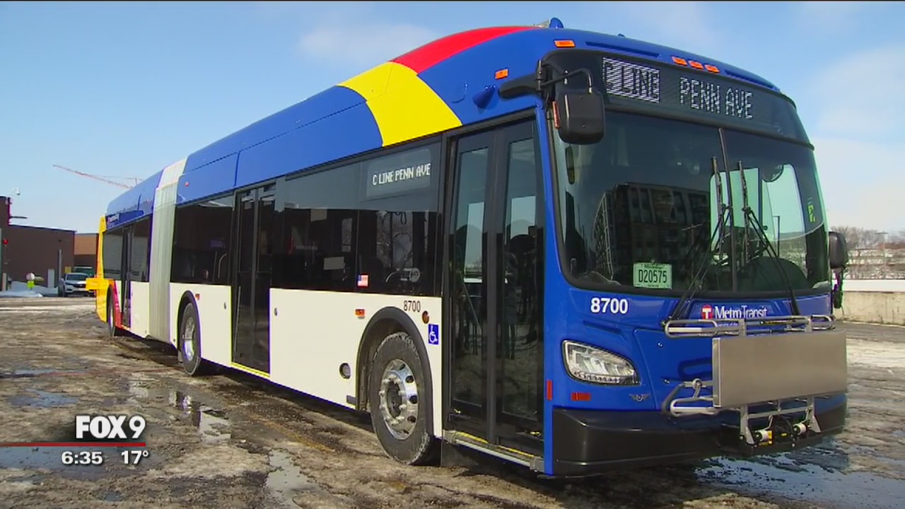 Metro Transit unveils all-electric bus