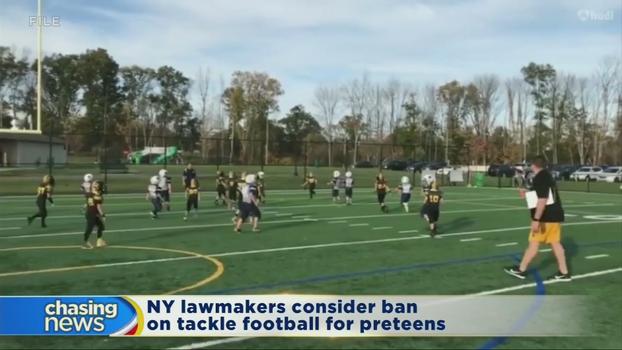 NY considers ban on tackle football for preteens