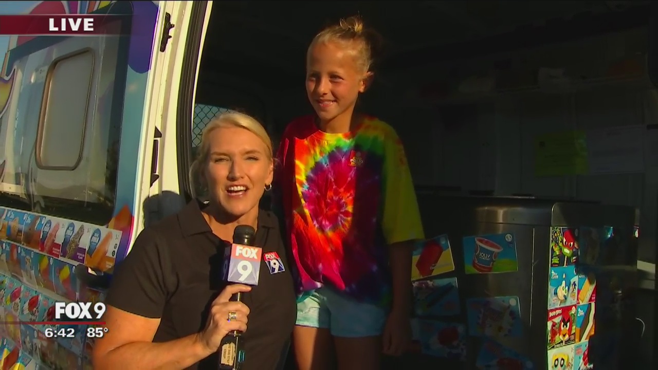 Red Birds giving back