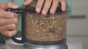 Peanut butter energy bite recipe from FOX 7 Austin's Tierra Neubaum