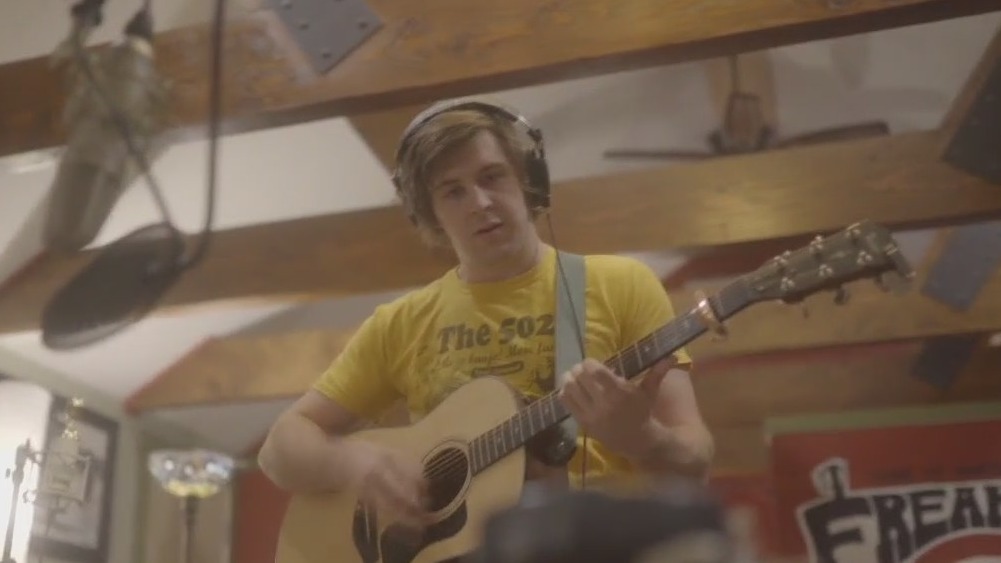 The 502s perform 'Waves'