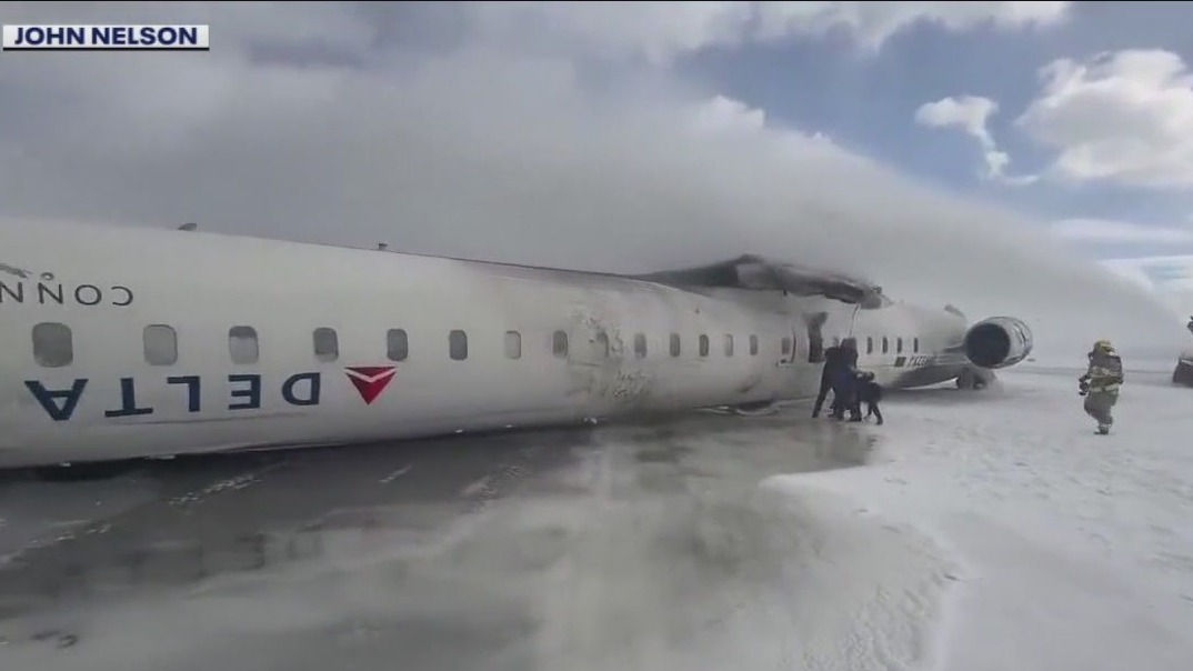 Delta releases info on pilots in Toronto crash