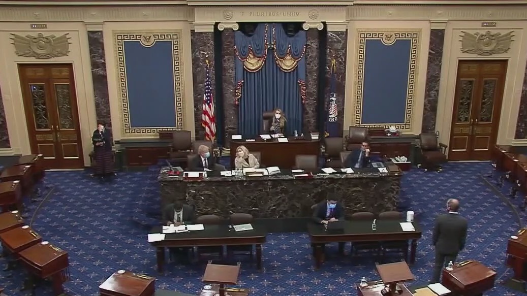 Is midterm polling beginning to favor Democrats?