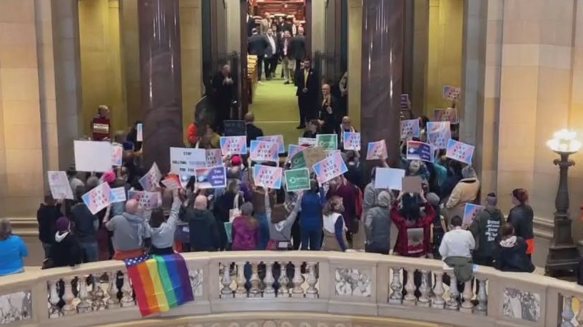 MN transgender athlete ban bill fails