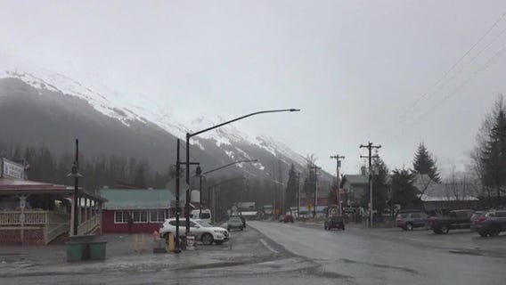 MN skiers missing after Alaskan avalanche