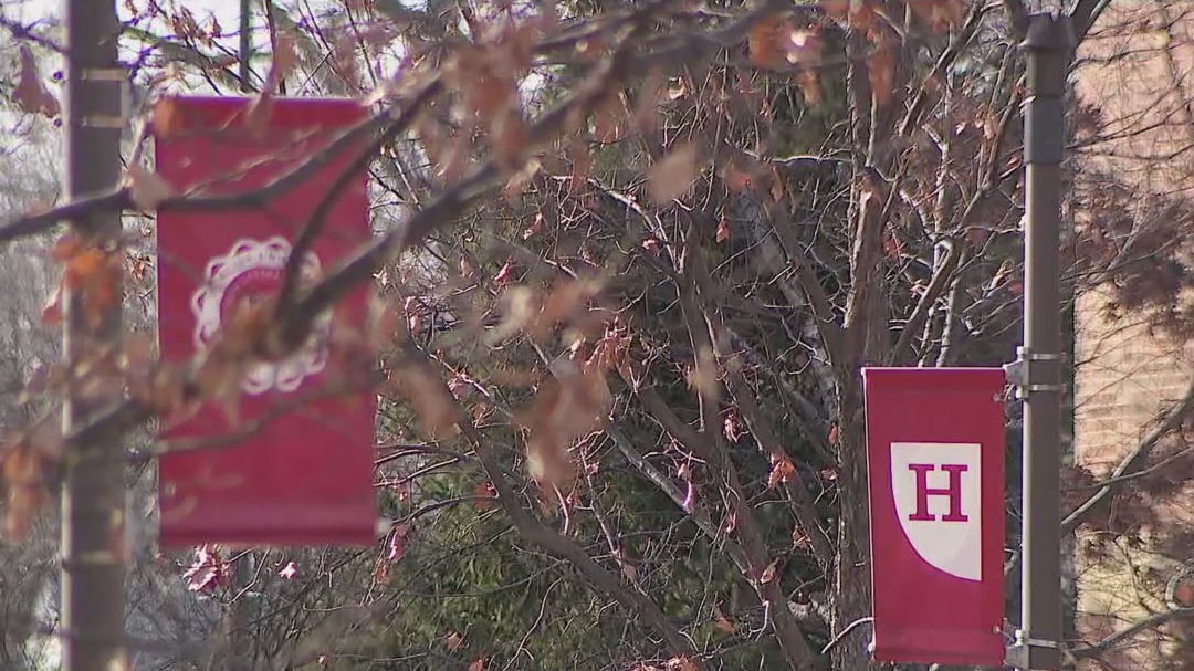 Hamline University could cut creative writing MFA