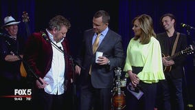 J.D. And The Straight Shot, 2