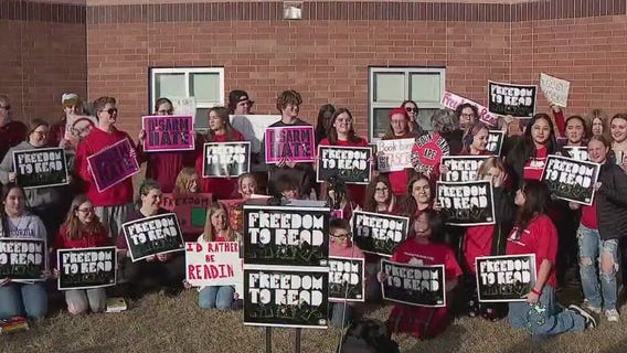 Book debate between St. Francis parents, district