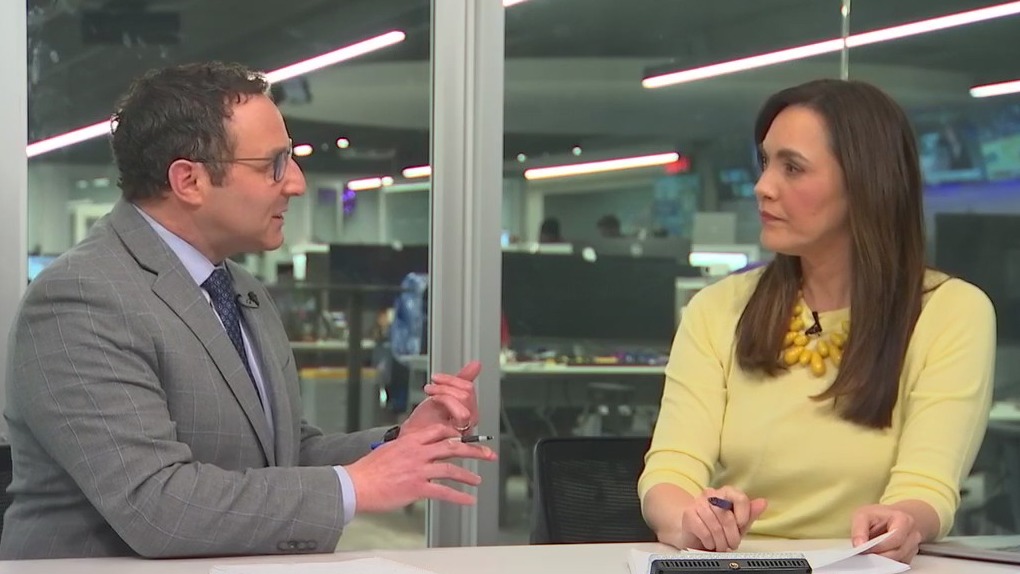 Forensic expert accused of misrepresenting resume