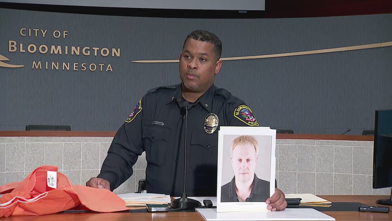 Bloomington PD operation 'I Can't Help Myself' [RAW]