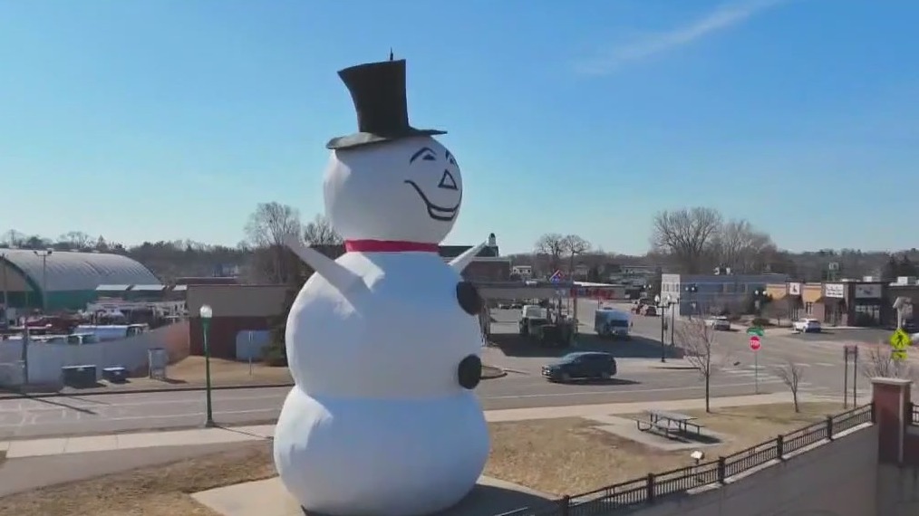 North St. Paul giant snowman is a community symbol