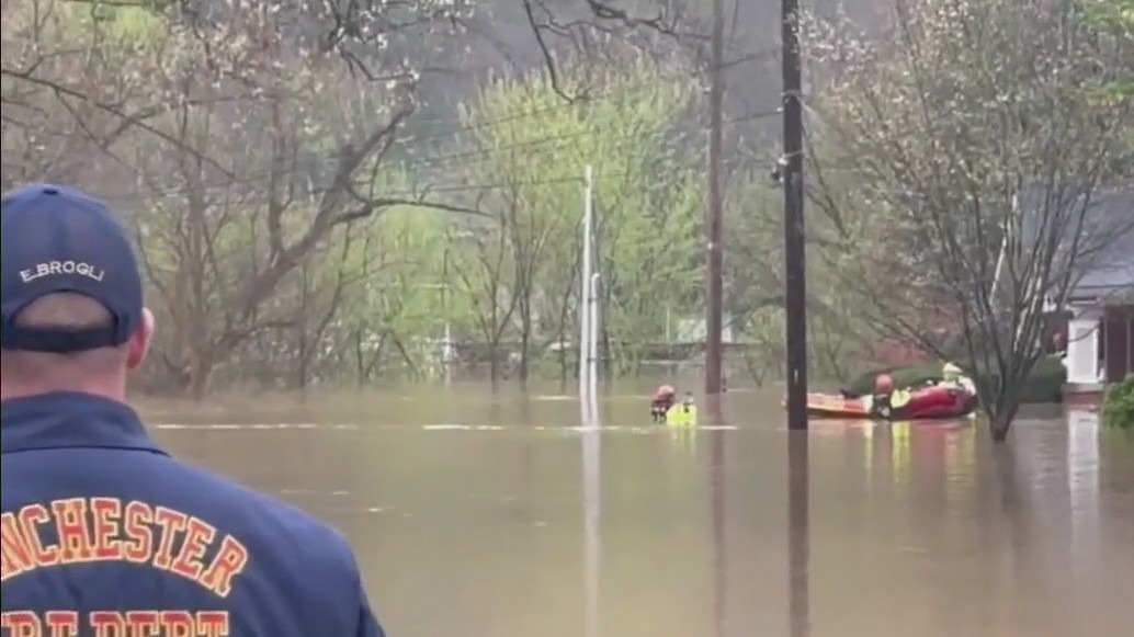 Flooding cause damage in south and Midwest