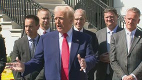 Trump joins NASCAR, INDY racing champions