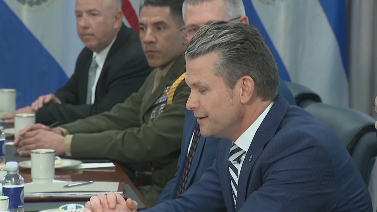 Sec. Hegseth meeting with El Salvador official [RAW]