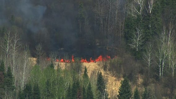 Twin wildfires burn in northern Minnesota [AERIALS]