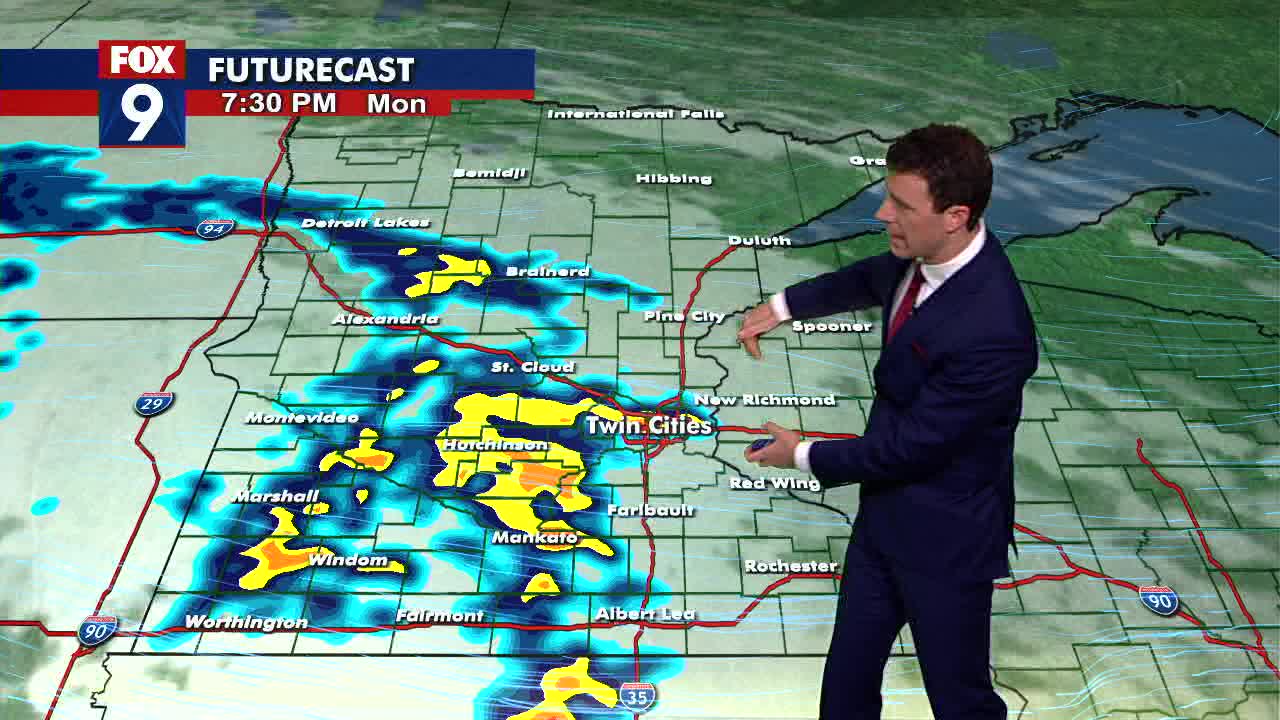 MN weather: Breezy as showers roll in this evening