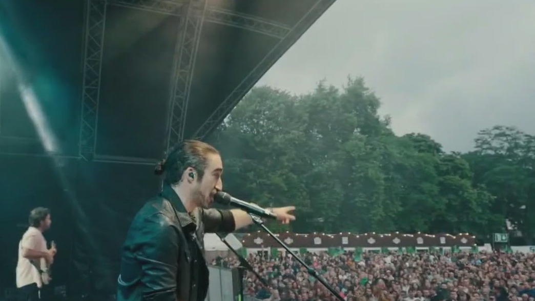 The Coronas perform 'Don't You Say You're in Love'