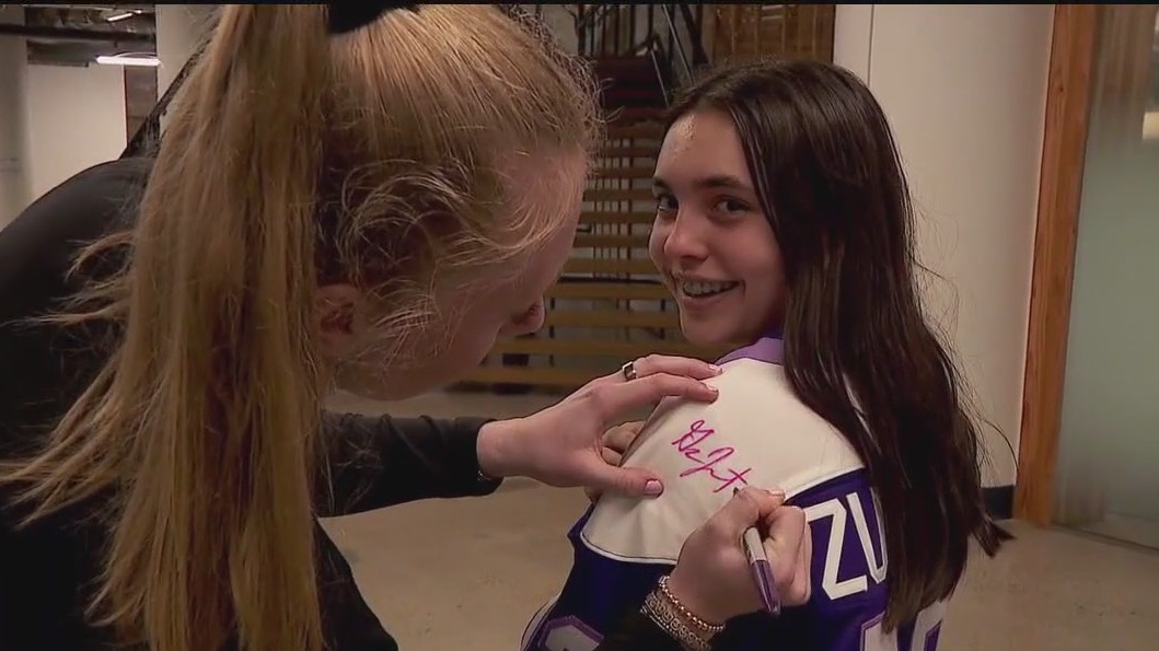 MN Frost celebrate second Walter Cup win