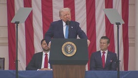 Trump speaks at Arlington National Cemetery [RAW]