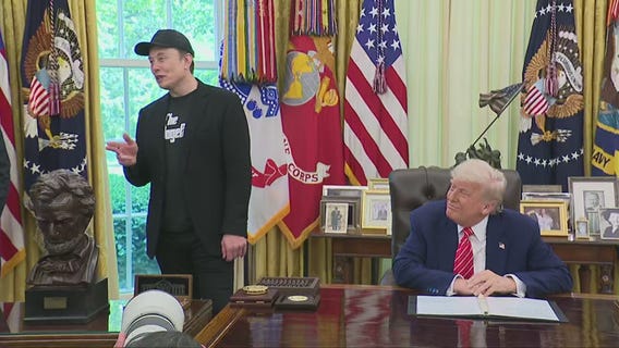 Musk asked if colonizing Mars is easier than government efficiency