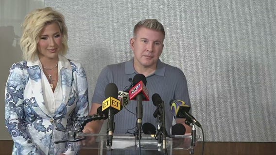 Chrisley family speaks out after Trump pardon [RAW]