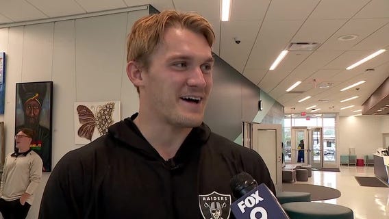 Cody Lindenberg delivers meat sticks to kids at V3 Sports